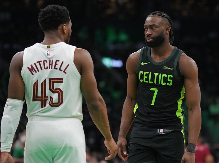 도노반 미첼, 제이렌 브라운