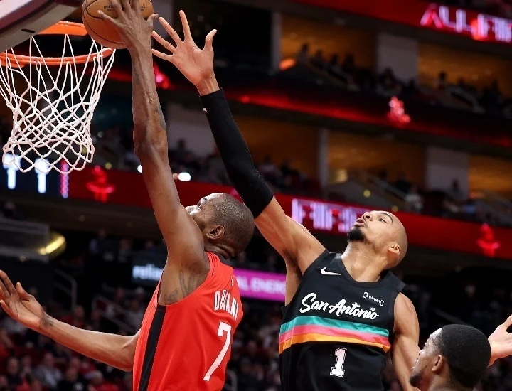 케빈 듀란트, 빅터 웸바야마