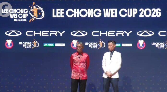 Lee Chong Wei는 청소년 발전을 촉진하기 위해 RM100,000 Lee Chong Wei 컵을 출시합니다. (사진: 베르나마)