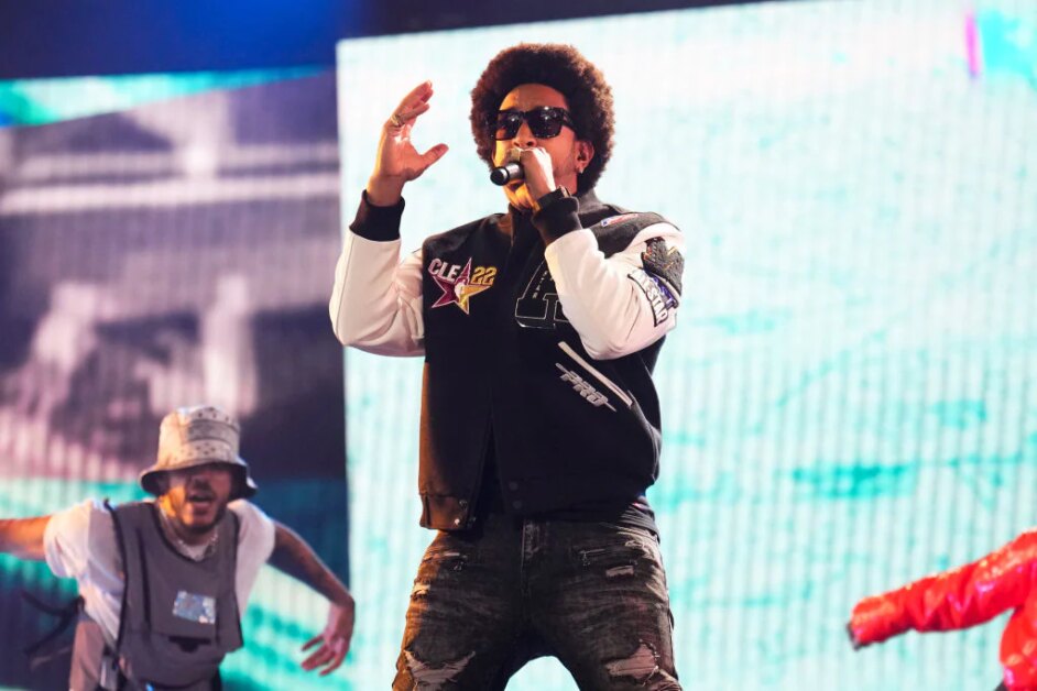 세 차례 그래미상을 수상한 Ludacris가 로스앤젤레스에서 열리는 NBA 올스타 2026에서 헤드라인을 장식합니다.