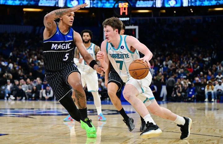 파올로 반체로, 콘 크뉴펠